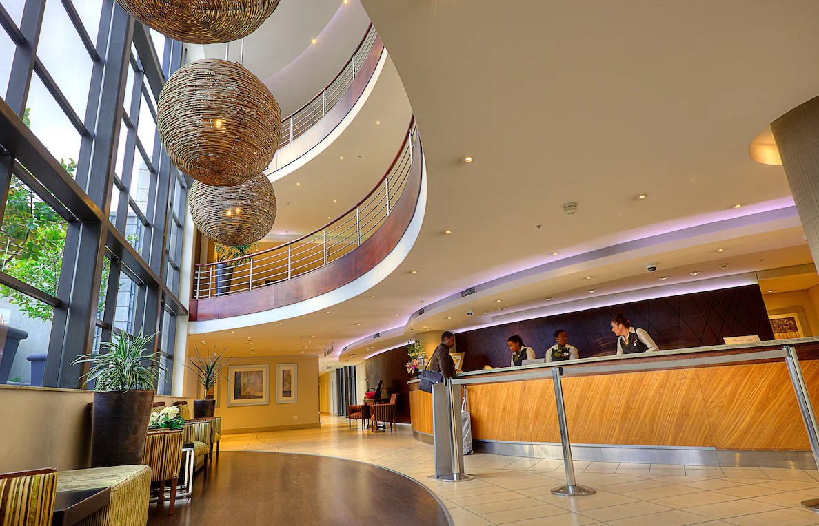 City-Lodge-Hotel-Front-Desk