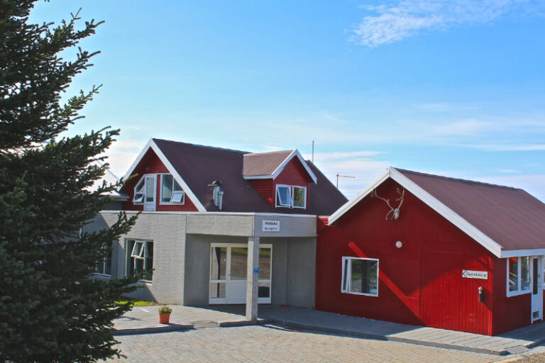 Hotel-Eyvindara-Exterior-768x512