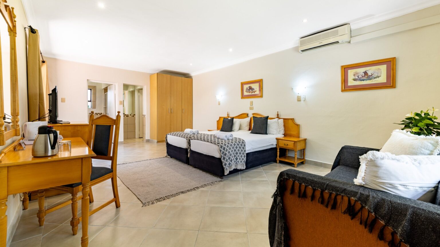 Hotel-Numbi-Garden-Suites-Twin-1536x864