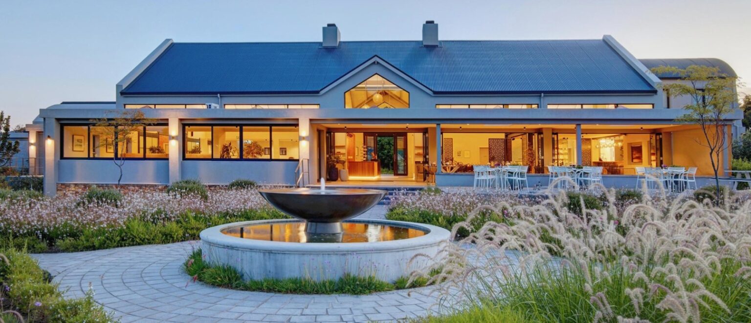 Knysna-Hollow-Country-Estate-Exterior-1536x661