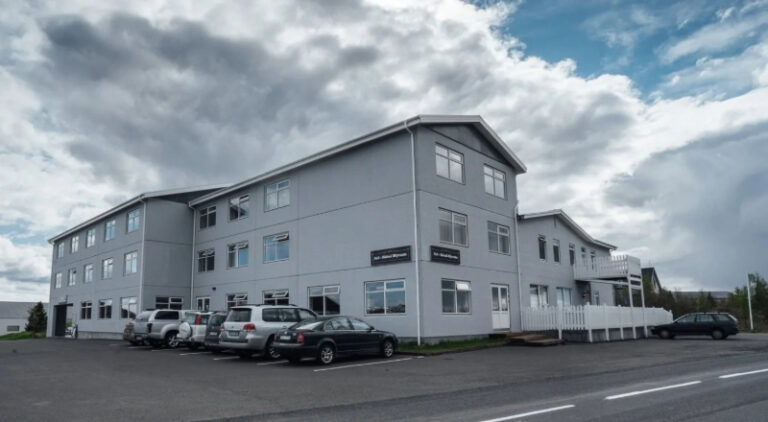 Sel-Hotel-Myvatn-Exterior-768x422